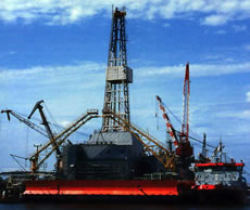 Буровая платформа «Сункар» на Астраханской судоверфи